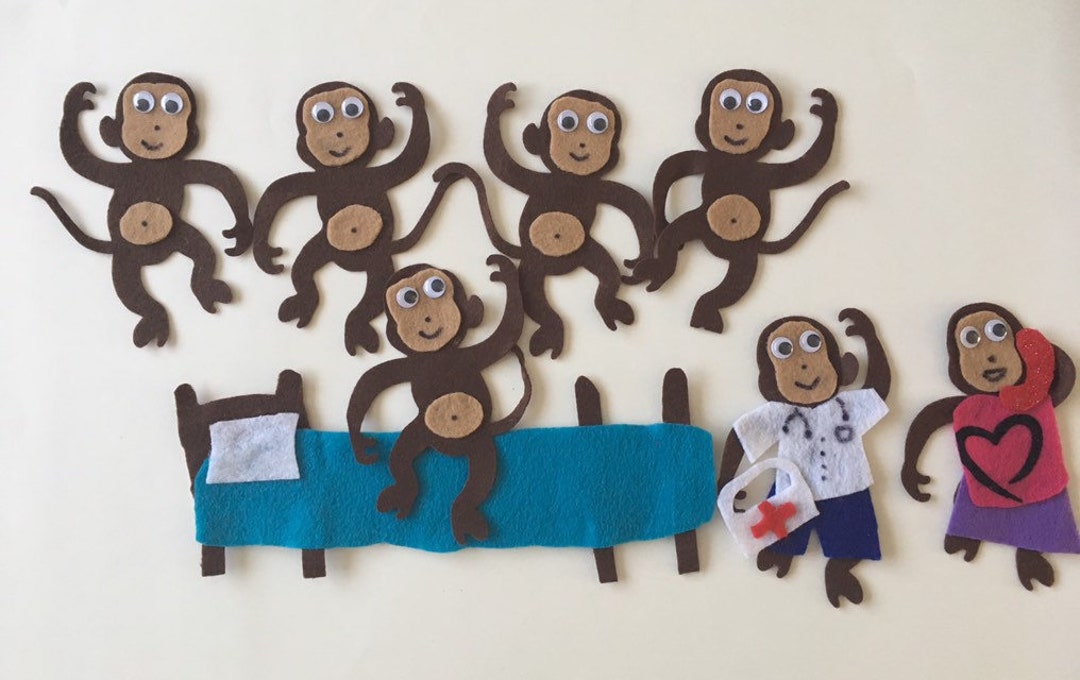 Cinque scimmiette che saltano sul letto Storia per bambini in  feltro/flanella per l'educazione della prima infanzia - Etsy Italia