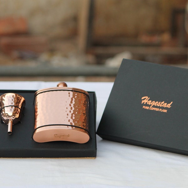 Copper Flask with Pouring Funnel 9oz Drinking Flask Hammered Finish, Leakproof Hip Flask with Screw On Lid, Gifts for Men and Women