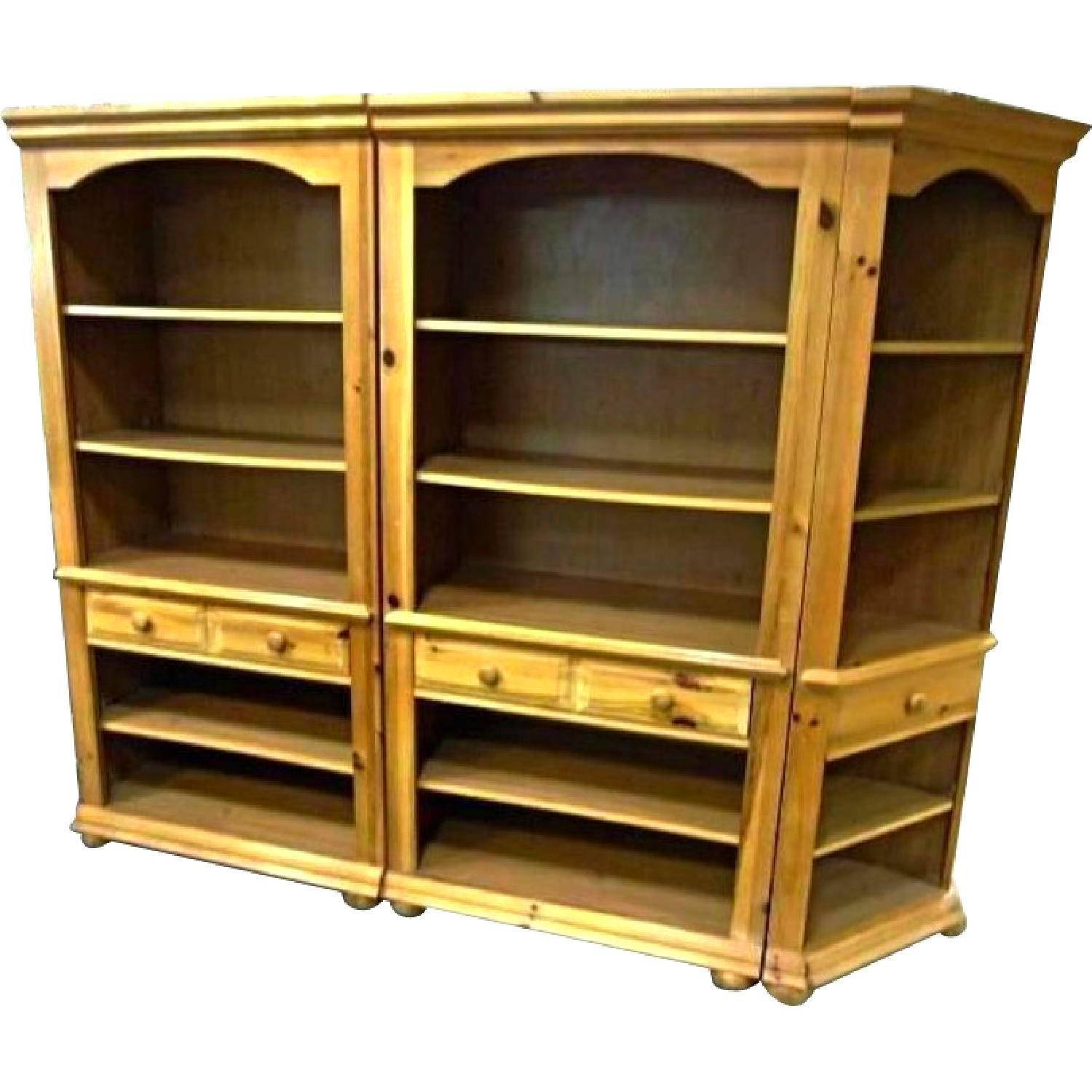 BROYHILL Pine Bookcase Entertainment Hutch China Cabinet Wall Unit Cupboard for sale  
