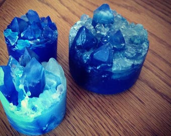 Blue Crystal Gemstone Soap (Tea Tree)