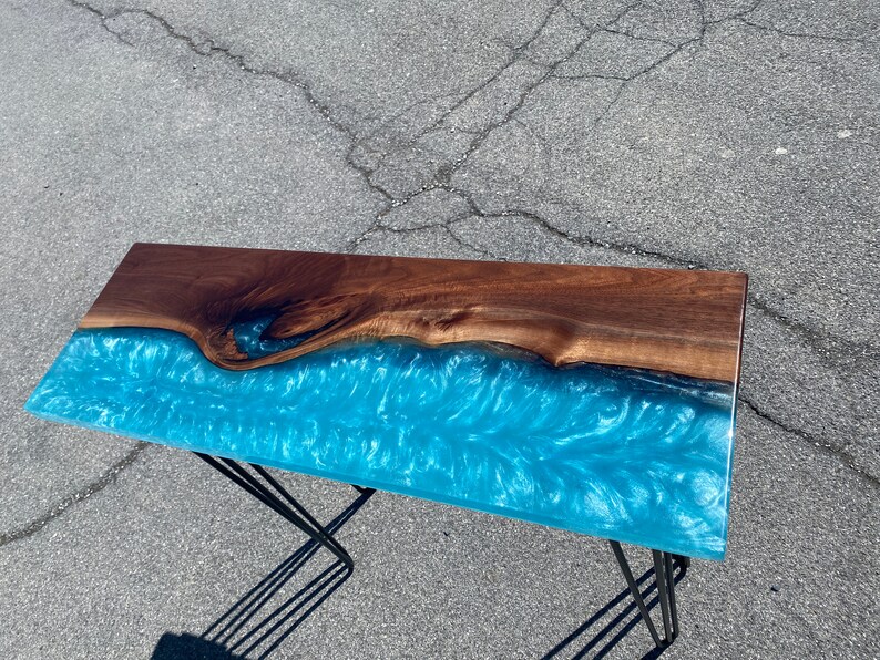 The 7 Best Epoxy Resin Wood Table Top Reviews in 2021 8