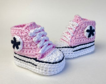Crochet Baby Sneakers - Crochet Baby Shoes - Baby Sneakers - Crochet Crib Shoes - Classic Sneakers - Baby Gift