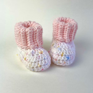 NEW Ribbed Cuff Baby Booties Crochet Pattern Easy Crochet Pattern Crochet Baby Gift image 5