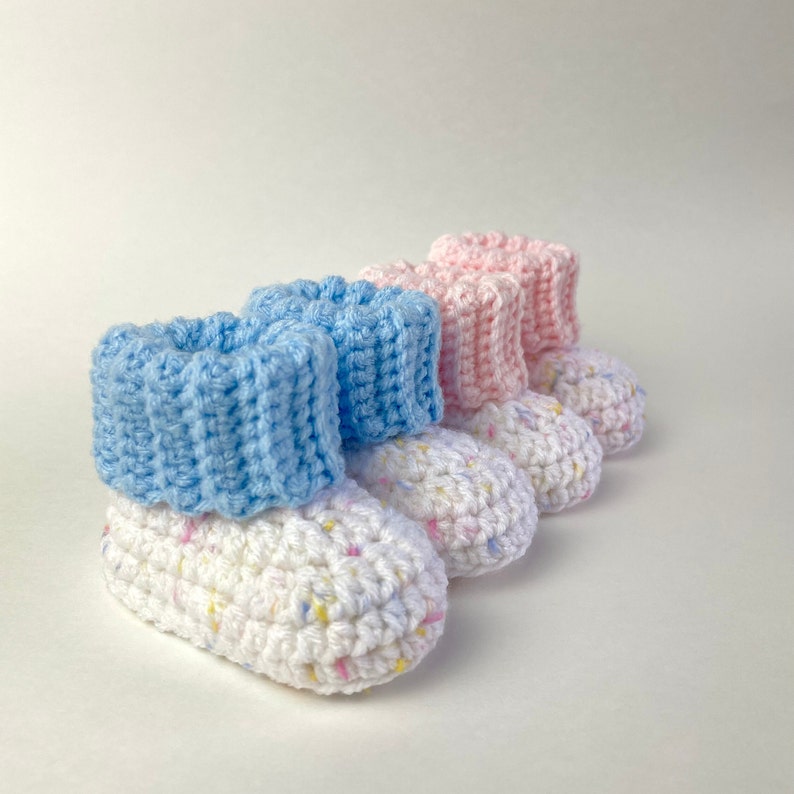 NEW Ribbed Cuff Baby Booties Crochet Pattern Easy Crochet Pattern Crochet Baby Gift image 3