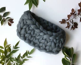 Scarf, Winter Scarf, Infinity Scarf, Thick Wool Scarf, Knitted scarf, bulky scarf, Merino wool scarf, Chunky knit scarf, Gray Gift