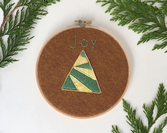 Christmas Tree,Christmas Pine Tree Embroidery,Tree Decoration,Christmas Ornament,Winter Decor,Christmas Gift,Embroidery Hoop,Needlework,Joy