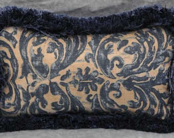 Cojín decorativo - Damasco azul - Cojín decorativo con flecos 12 x 6
