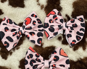Cheetah Hearts 5 in hair bow