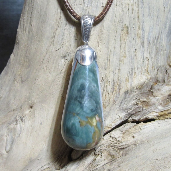 Designer 3 Stone Pendant, Triple Stone Swivel Pendant, Gary Green and China Hollow Jasper Tri-stone Teardrop Pendant