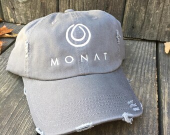 monat nike hat