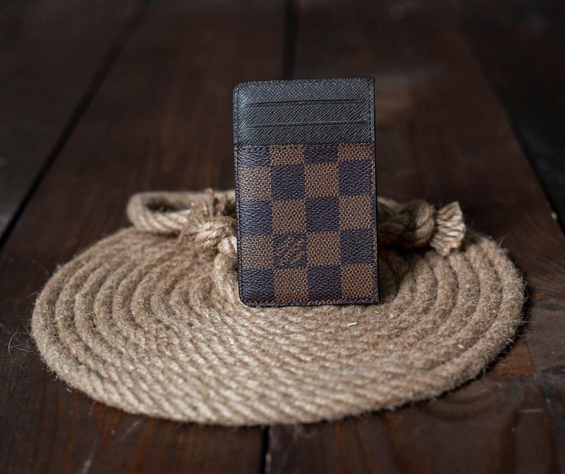 Lv Name Card Holder Wydział