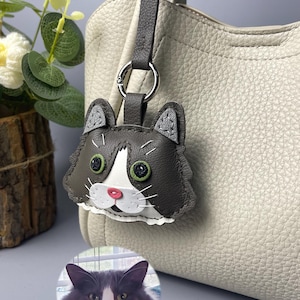 Leather cat accessories, cat bag accessories, customized pet cat keychains, cat car accessories, cute rag doll cat keychains, pet gifts