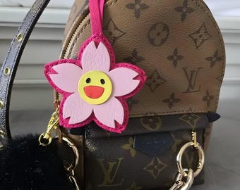 Handmade Leather Flower Bag Charm – Smiling Keychain, Custom Accessory