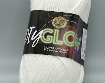 Lion Brand DIY Glow Yarn: Worsted Polyester, Glow-in-the-Dark