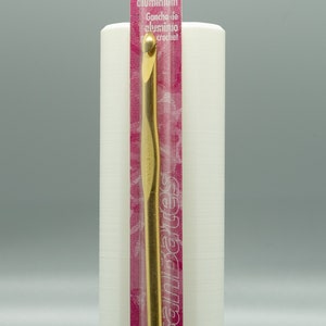 Susan Bates Silvalume Crochet Hook U.S. Size J, J-10, 6.00 mm