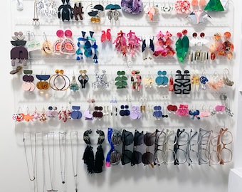 Outgeek Jewelry Display Rack Picture Frame Design Earring Hanger Necklace Display Stand Outgeek Jewelry Display Rack Picture Frame Design Earring Hanger Necklace Display Stand
