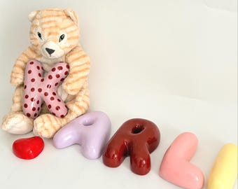 Lettere in ceramica fatte a mano - Lettere a bolle in ceramica - Lettere colorate in ceramica personalizzate