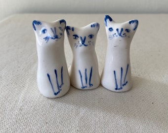 Handmade ceramic cat toy figurine ,small cats ceramic sculpture for gift ,tiny ceramic toy ,unique ceramic gift ,personalized ceramic gift