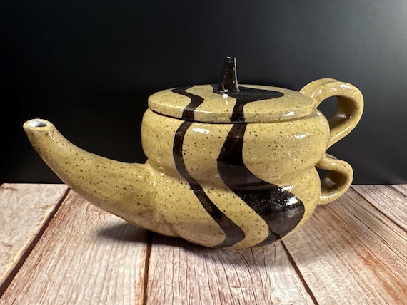 Kori Teapot