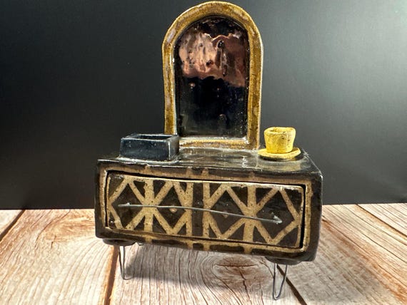 Kate Mini Dresser