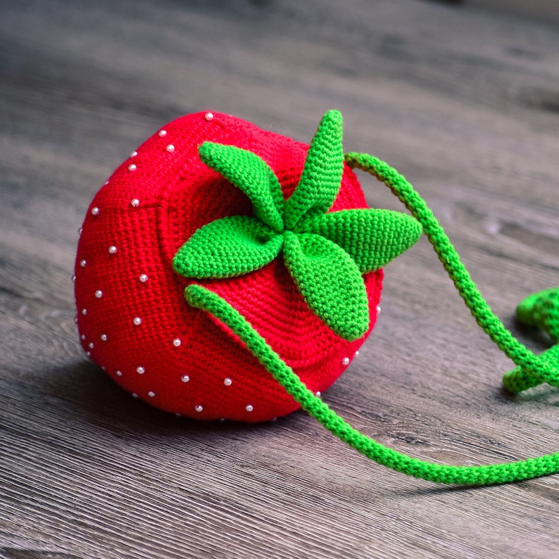 Crochet Pattern Strawberry Bag Letti image 2