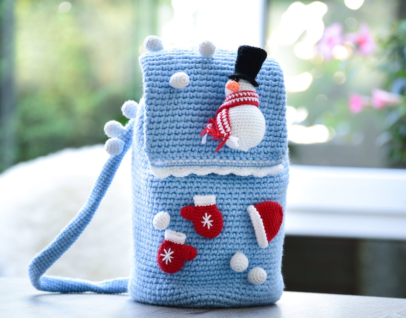 Crochet Pattern Backpack Frosty Snowballs image 1