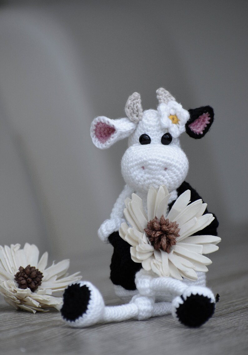 Crochet Pattern Cow Nosy Bella image 2