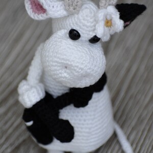 Crochet Pattern Cow Nosy Bella image 5