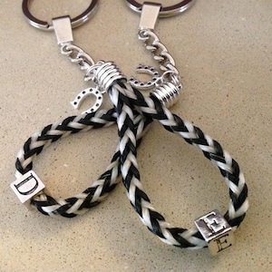 Horse hair keyring