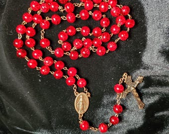 Korb mit Kirschen Rosenkranz