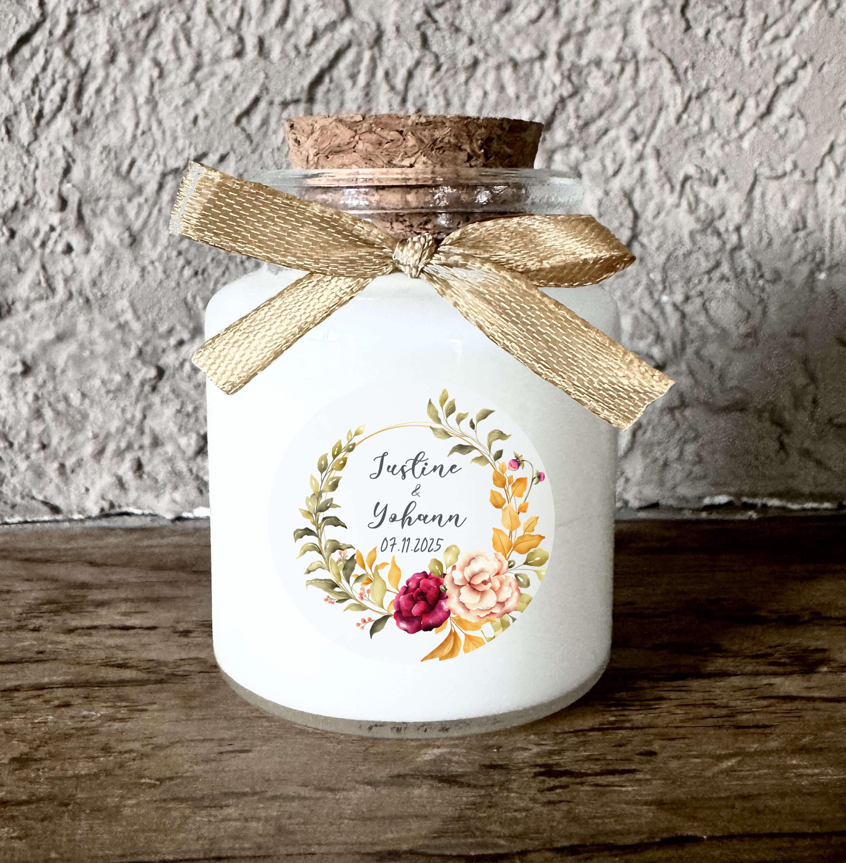 Bougie personnalisée avec fleurs séchées et tons pastel – Artisanale