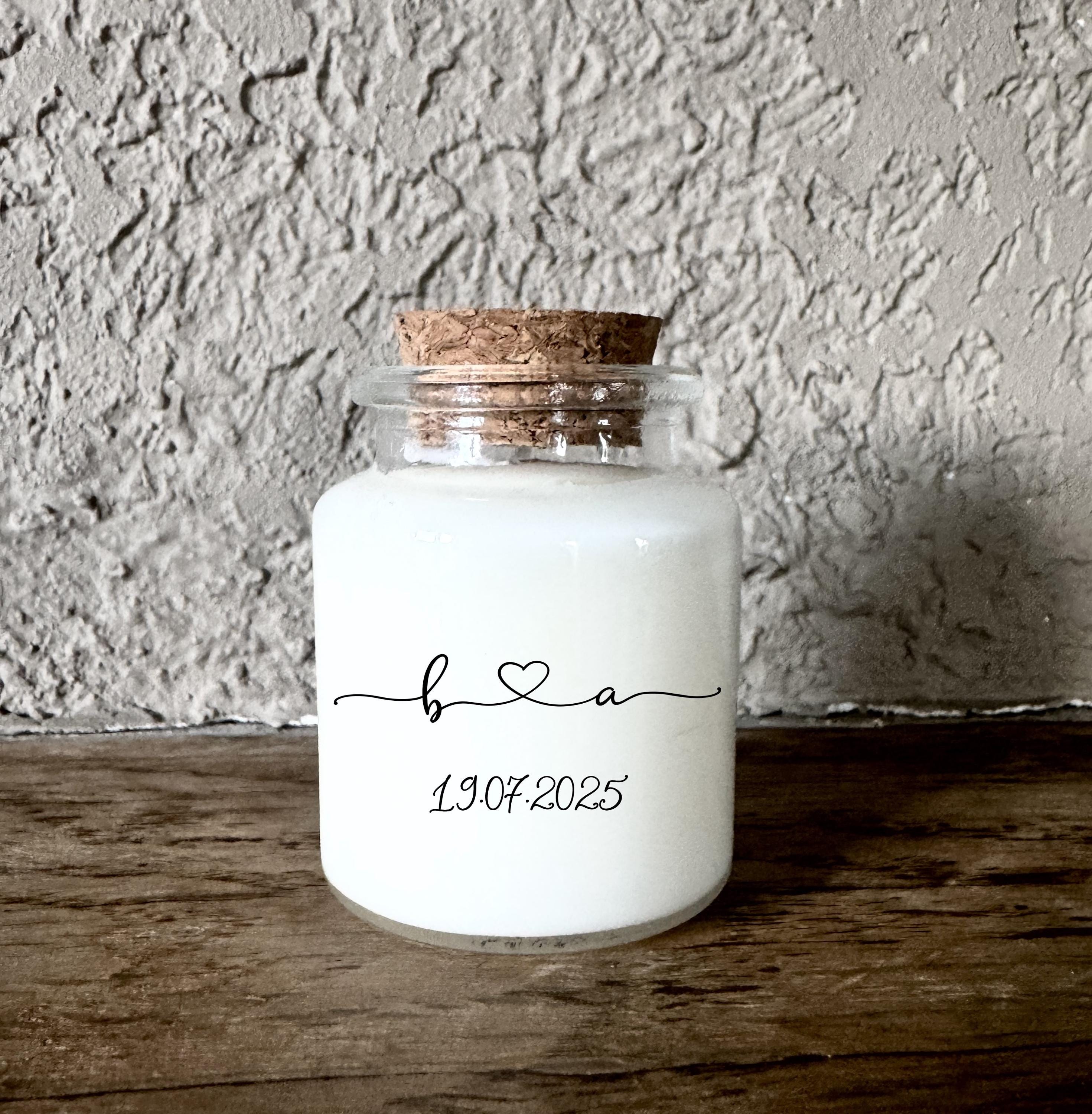 Bougie personnalisée avec initiales des mariés – cadeau élégant