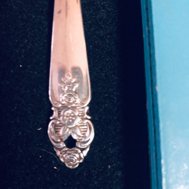 1951 PRESTIGE DISTINCTION Per Each Piece Round Gumbo Soup Spoon Silver-plate Silverware Replacement Matching Pieces Available Separately
