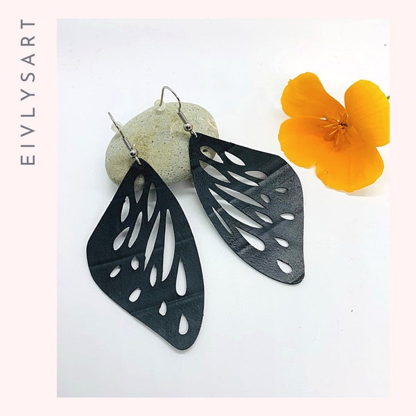 Light earrings made of recycled materials - Contemporary ethical jewelry, and durable - original gift woman #butterfly4