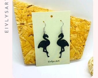 Boucles d’oreilles légères en matériaux recyclés - Bijoux éthiques contemporains, et durables - cadeau original femme #flam