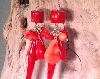 Boucles D'oreilles Pendantes Anciennes - Corail Rouge, Perles Roses, Or Rose Sur Argent
