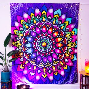 MANDALA TAPESTRY / Boho Tapestry / Mandala Fabric Wall Hanging / Hippie Purple Rainbow Tapestry / Psychedelic Tapestry / Mandala Wall Decor