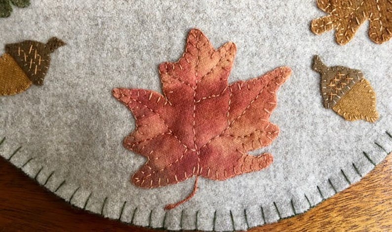 E- Pattern Fall Wool Applique' Table Mat Leaves & Pumpkins 14 X 22 ...