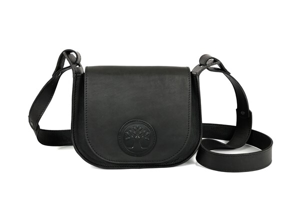 black clutch bag with shoulder strap