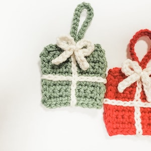 Christmas Present Ornaments / Gift Tags Crochet Pattern PDF Printable Instant Download imagem 3