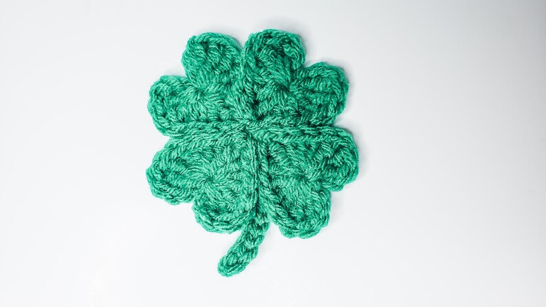 Crochet Shamrock Garland Pattern Four Leaf Clover PDF Printable Instant Download image 3