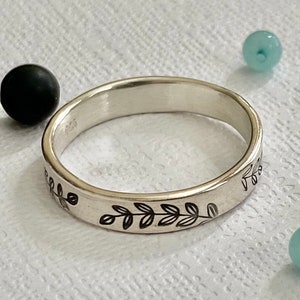 Argentium Silver ring band, floral design ring, Promise ring handmade, Gift for Her, Minimalist Jewelry