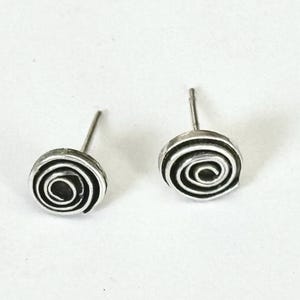 Swirl design Stud Earrings / Sterling Silver Earrings / Gift for women