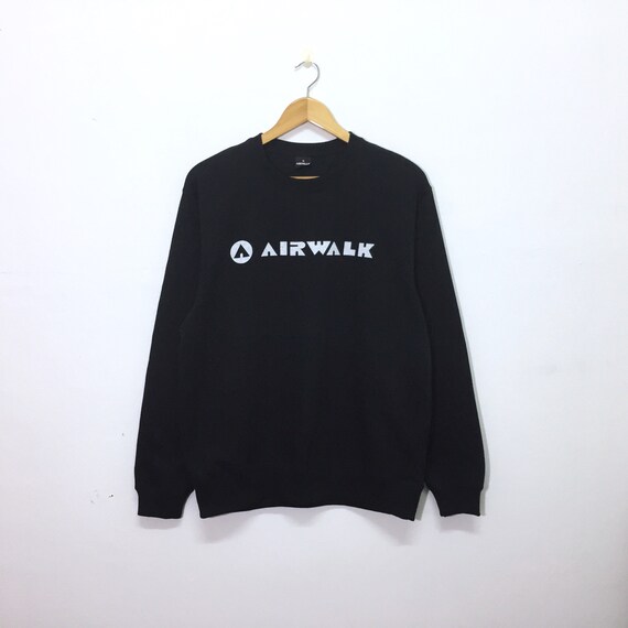 airwalk sweater