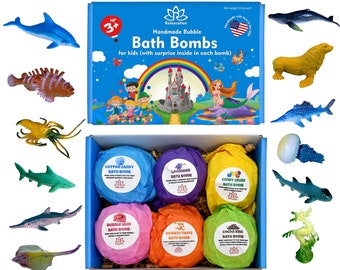 6 Bath Bombs with Sea Animals Toys Inside for Kids – Natural & Safe Bombs with Essential Oils – Great Gift Set for Boys and Girls – 6 x 5 oz