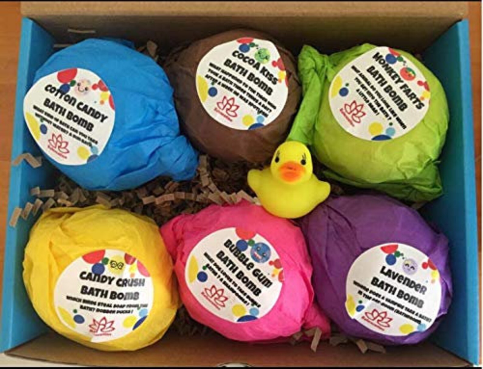 Relaxcation 6 Bath Bombs Gift Set With SUPERHEROES Inside for Kids