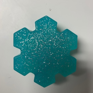 Christmas Soap, Snowflake Soap, Kids Soap, Stocking Stuffers, Frozen Soap, Christmas Gift, Soap Party Favor, Winter Soap, Cute Soap