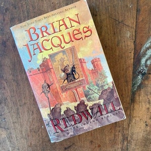 Redwall by Brian Jacques Young Adult Fantasy Fiction Book One In the Redwall Series 2002 Edition