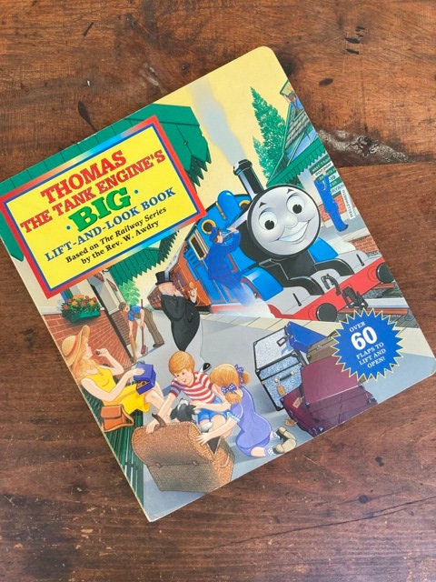Thomas the Tank Engine Big Lift and Look Book Based on the Railway