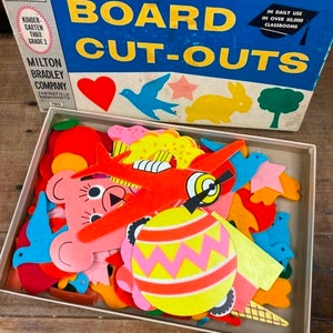 Vintage Flannel Board Cut Outs For Use Or Scrapbooking Junk Journaling Or Collection 1960s
